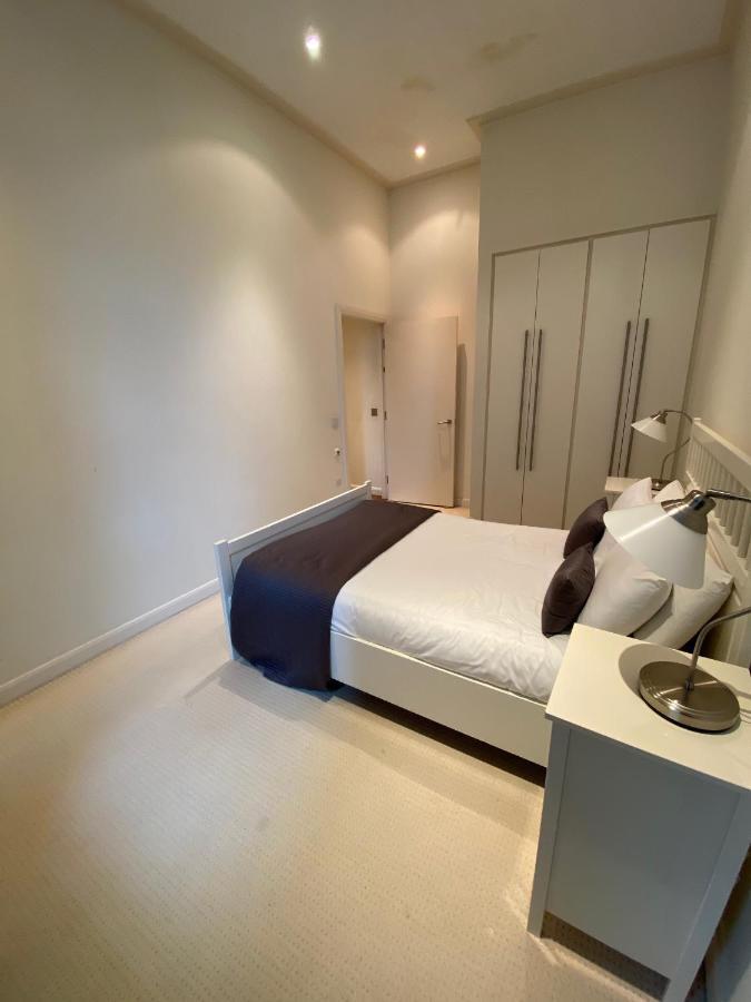 Hommey Luxury - Canary Wharf * Londra